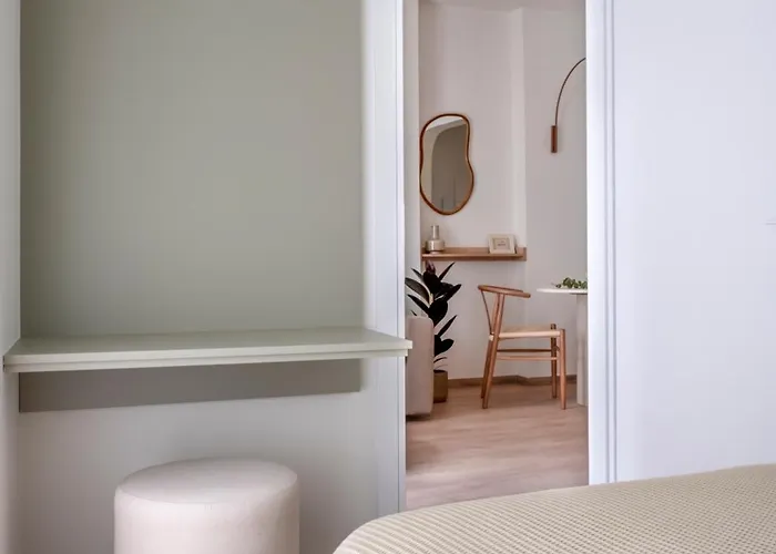 Sola Urban 4*