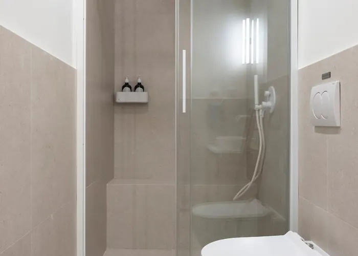 Sola Urban 4*