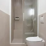 Sola Urban 4*